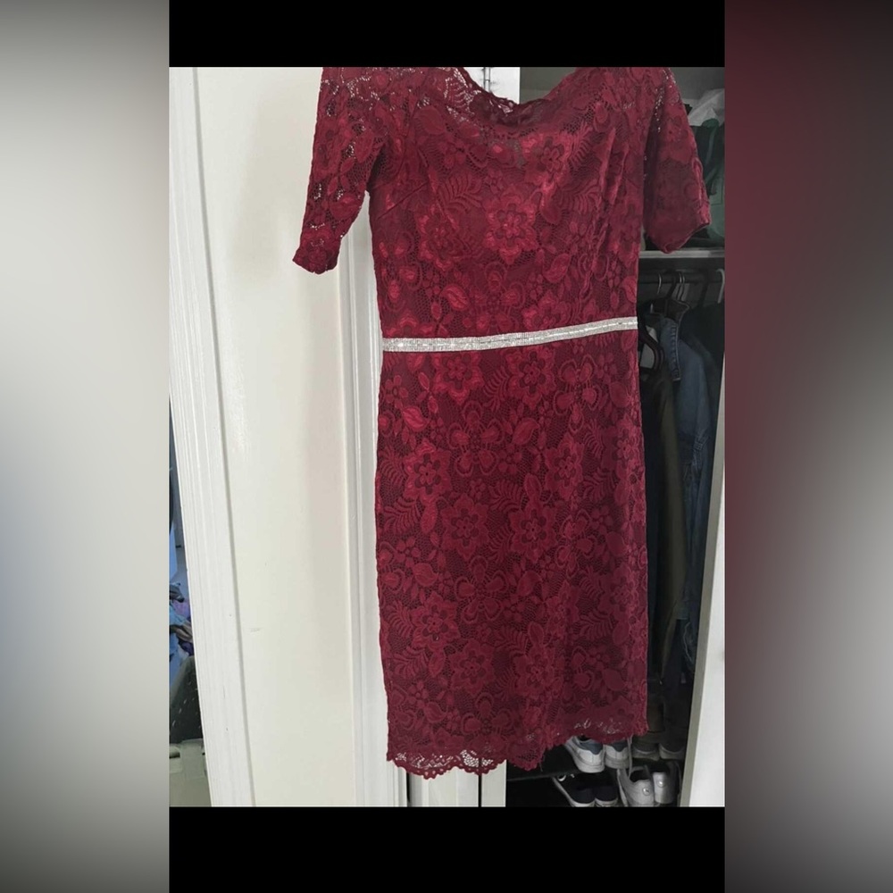 Elegant Red Lace Dress